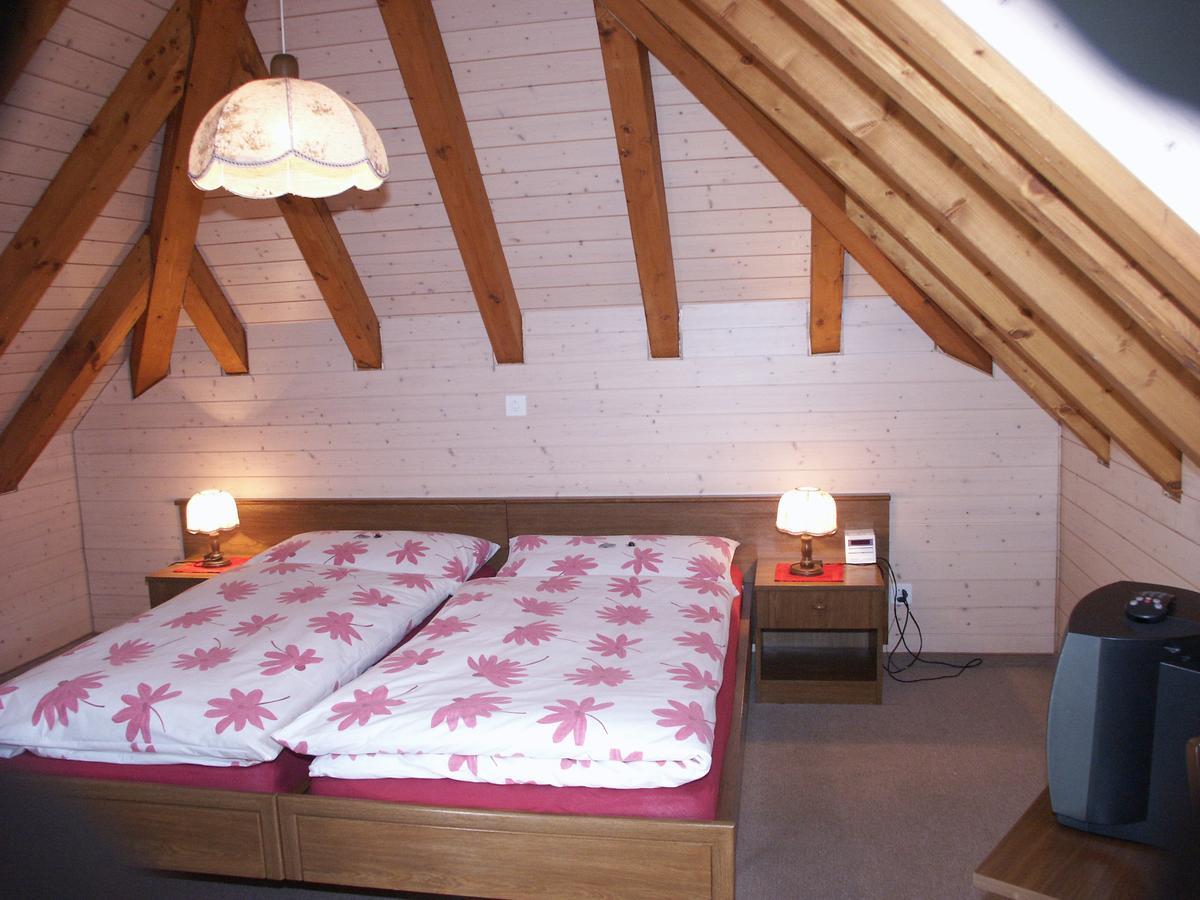 Hotel Garni Sonne Münsterlingen Екстериор снимка